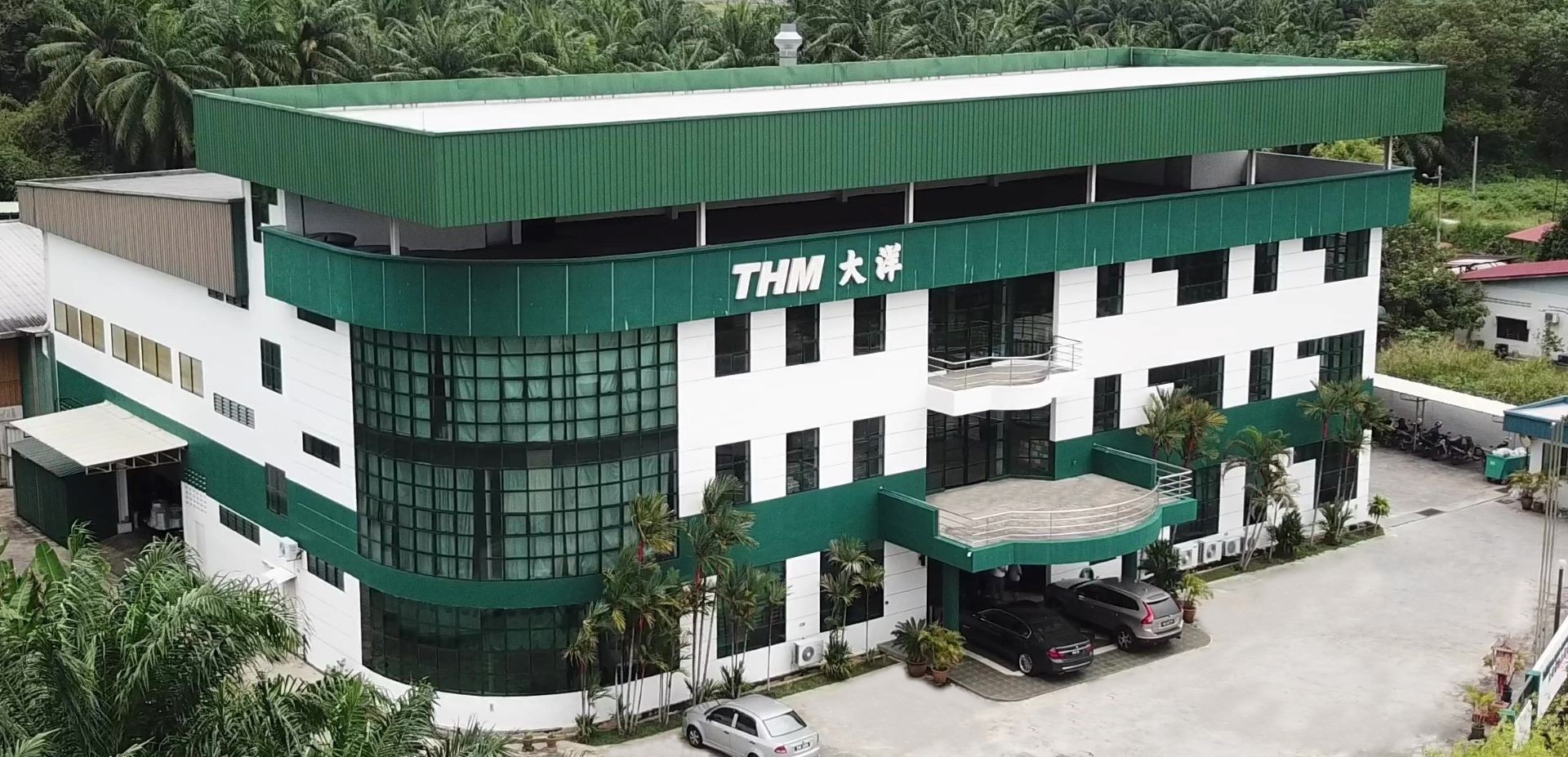 A landscape exterior photo of THM.